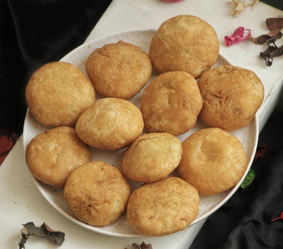 Besan Khasta Kachori